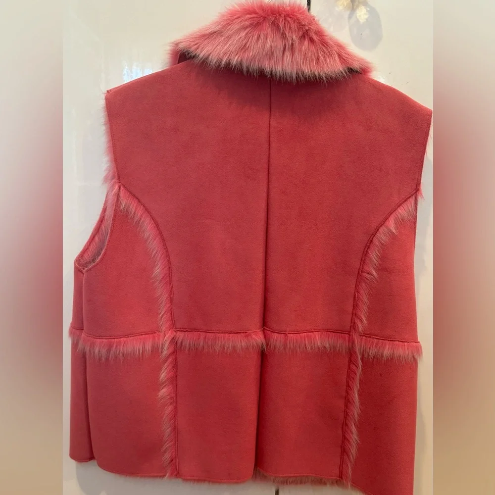 Vintage pink furry vest
